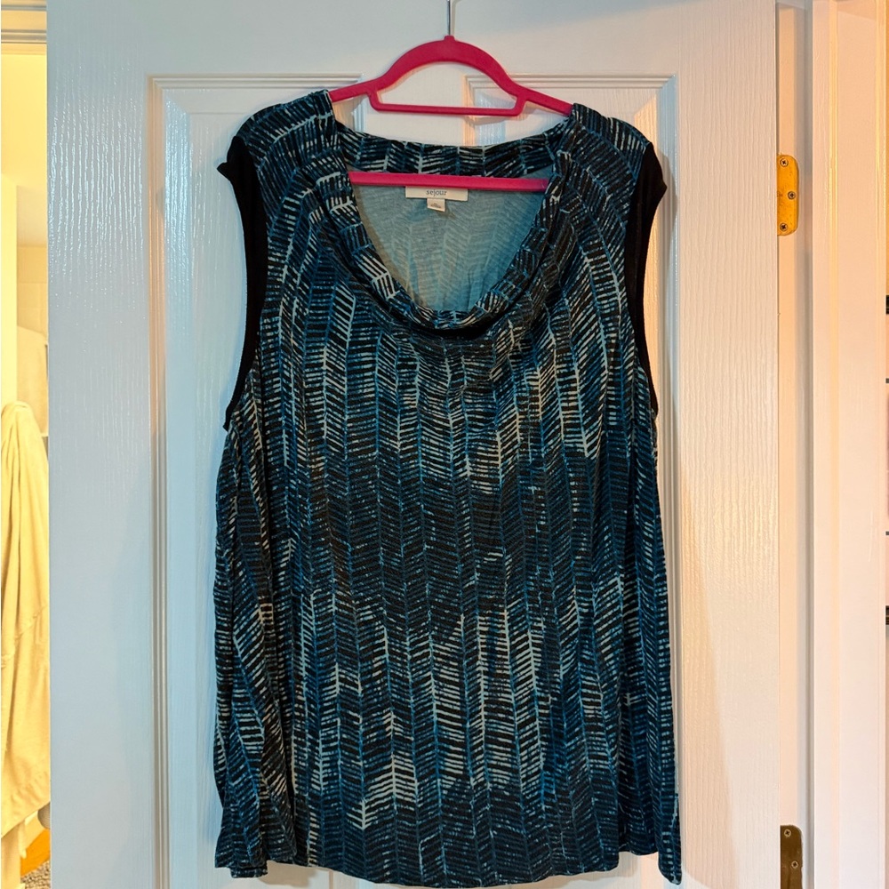 Sejour 3X Patterned Blouse Cowl Neck. Purchased from Nordstrom. Blue with white